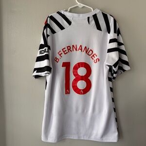 EUC, Boy’s Bruno Fernandes, Manchester United Jersey, Size L